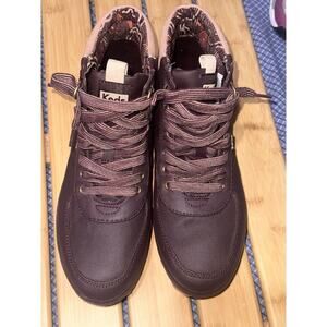 keds women scout boots size 9 Purple color, good condition